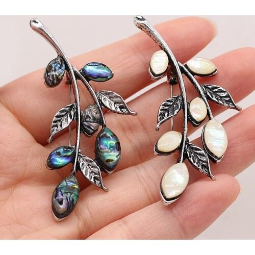 Hot Sale Natural Leaves Shape White Shell Brooches Pins for Women Girls High Quality Jewelry Accessories Gift Size 22x55mm