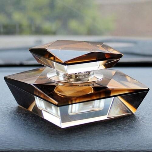 Exquisite Crystal Model Car Perfume Seat Fragrance Bottle Auto Air Freshener Scent Decoration Automotive Interior Parts