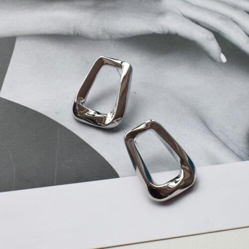 European and American retro hollow metal earrings fashion elegant sweet wild party exaggerated square ear jewelry female