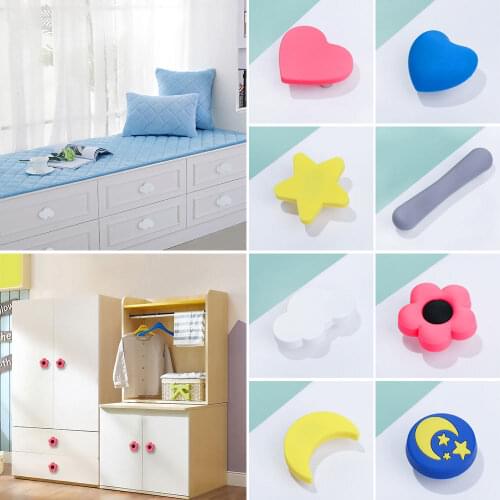 1pc Cartoon Children Room Soft Glue Cabinet Knobs Moon Star Wardrobe Handle Garden Door Cabinet Handles for Kids 28 Types