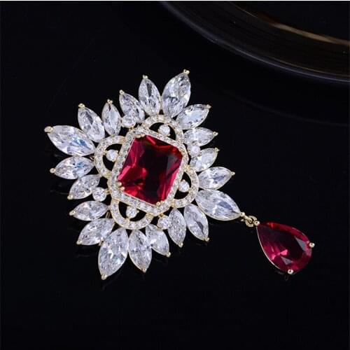 Retro Red Green Zircon Brooches for Women Chinese Court Style Crystal Brooch Pin Coat Sweater Accessories Jewelry Christmas Gift