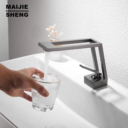 White/Grey Basin Faucets Bath Basin Sink Mixer Taps Bathroom Brass Taps Square Vessel Faucet Basin Cold Hot Water Mixer Tap