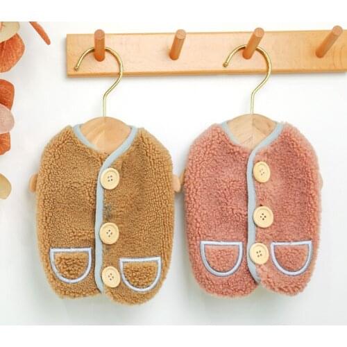 Pet vest jacket dog autumn and winter warm clothes cat cat clothing pocket wooden buckle Teddy Bichon small dog clothes