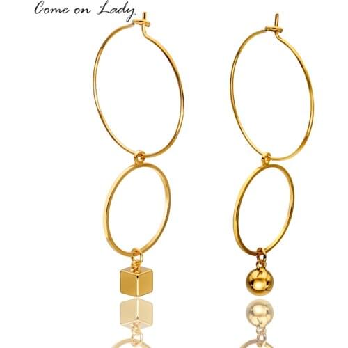 2017 Fashion Geometric Metal Square Ball Pendant Asymmetry Rope Hoop Earrings For Women Bijoux brinco de argola Female Er083
