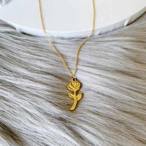 2021 New Trendy Romantic Rose Flower Pendant Necklaces Gold Plated Stainless Steel Necklace For Women Girl Lovers Gift