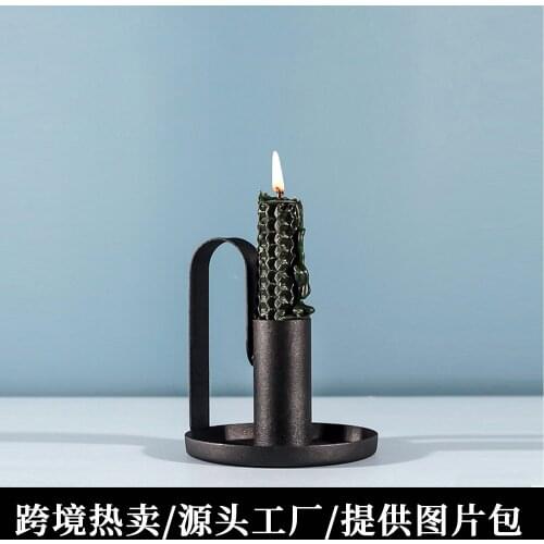 Huanshuo manufacturer 2021 simple small black wrought iron metal candle holder ornaments candle base decor home decorations