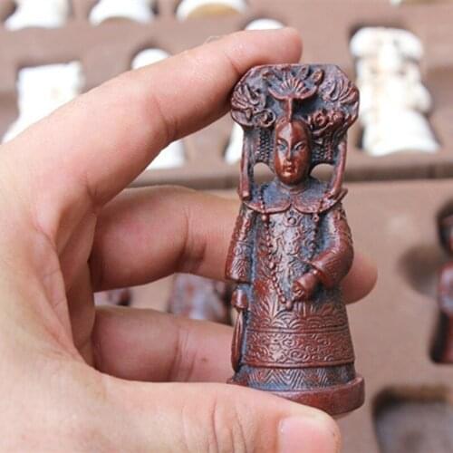 Antique Chess Resin Large Chess Figures Shape Leather Chess Board Game Pieces Christmas Birthday Parent-child Gifts