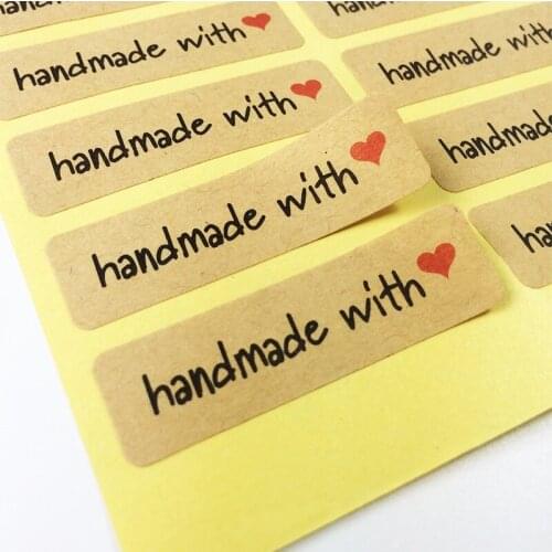 200 Pcs/lot "Hand made with heart" Kraft Paper Seal Stickers For Handmade Products Diy Bakery Packsge Label Adhesive Sticker