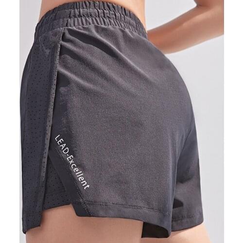 2020 Letter Sports Runing Shorts Women Yoga Shorts Push Hips Sexy Middle Waisted Gym Fitness Elastic Quick Dry Running Shorts