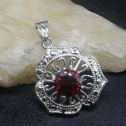 Gemstonefactory Jewelry Big Promotion 925 Silver Amazing Shiny Red Garnet Women Ladies Mom Gifts Necklace Pendant 20213579