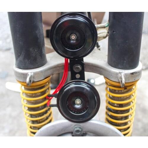 Motorcycle universal electric horn12V, 1.5A, 105dB waterproof round horn, moped for Hyosung motorcycle