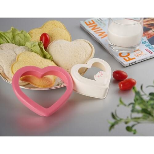 1PC Bread cutter kids Love Heart Shape Toast Cake Mold Cutter Sandwich Maker Mould OK 0425
