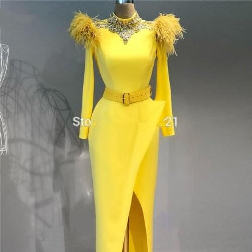 Yellow Muslim Evening Dresses Sheath High Collar Long Sleeves Feather Beaded Dubai Saudi Arabic Long Formal Evening Gown