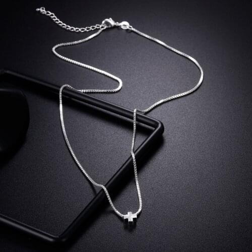 Wholesale Charms Cross silver color women necklace jewelry lady fashion cute pendant wedding European necklace jewelry LN057