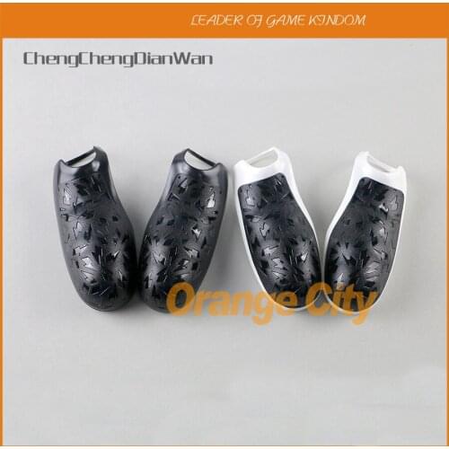 ChengChengDianWan Sweat Block Protective Skidproof Rubber Texture Grips Antiskid Shell Case Cover for PS4 Controller