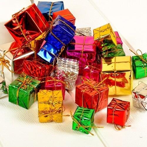 36pcs Mini Tree Ornaments 2.5/3/4/5cm Candy Box Foam Plastic Family Decorations Assorted Color Foil Boxes For Packaging Event