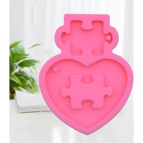 Super Glossy Love Heart Keychain Crystal Epoxy Resin Mold Pendant Silicone Mould DIY Crafts Jewelry Necklace Making Tool