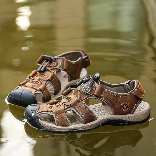 2021 sandals male large size shoes new summer casual shoes trend all-match soft sole mens Baotou beach shoes outdoor special