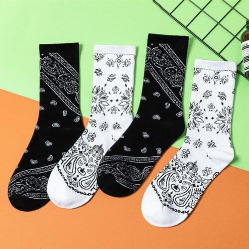 Cashew Flowers Cotton Socks Women Black White Couple Fashion Casual Short Sock Ladies Geometry Harajuku Middle Tube Novelty Sox