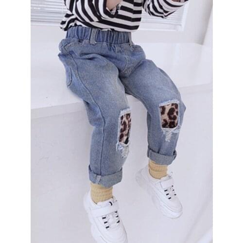 Girls and Boys Denim Pants Leopard Print Holes Jeans 2021 Autumn New Children Fashion Cowboy Loose Casual Trousers Baby Jeans