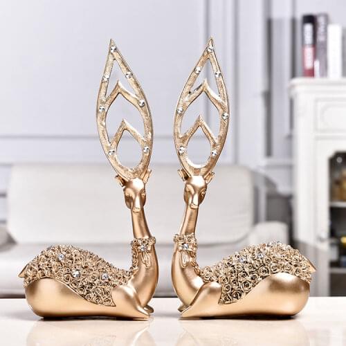 Creative Livingroom Figurines Fashion Ornaments Home Table Decoration Pieces Luxury Products European Resin Deer Model