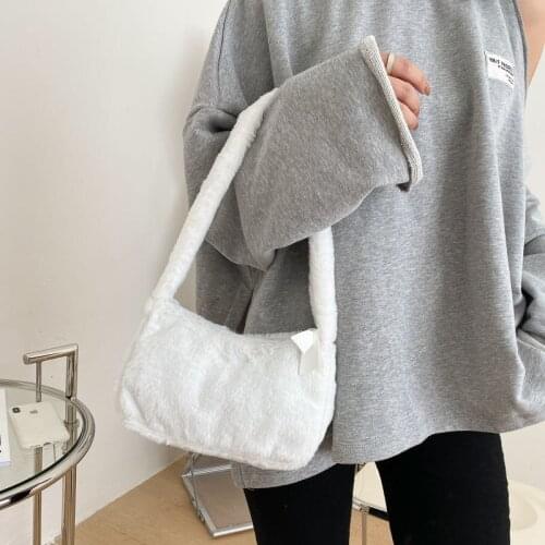 Simple Design Women Soft Plush Hobos Shoulder Bags Winter Furry Ladies Clutch Purse Handbag Fashion Female Baguette Underarm Bag