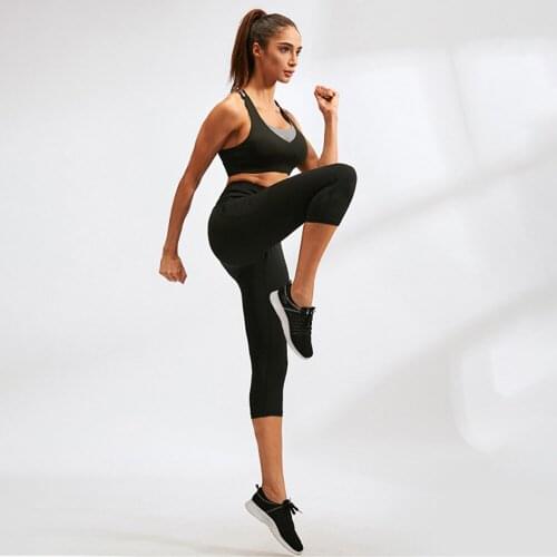 Female Leggings With Pockets Women Fitness Apparel Stretch Quick-Drying High Waist Yoga Pants Hip Tight Cropped Activewear