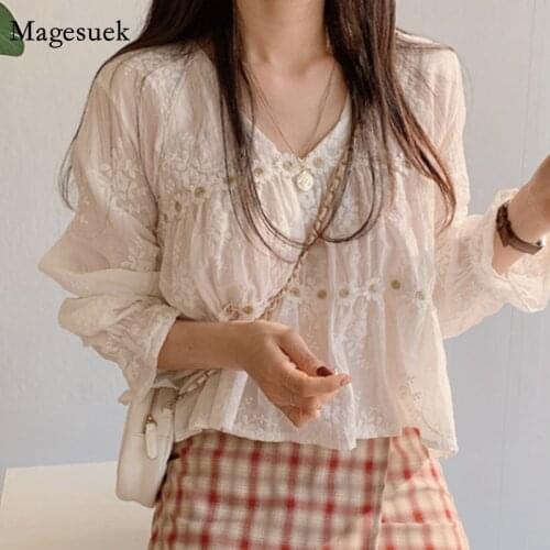 Spring Korean V-neck Blouse Women Fashion Chic Flower Loose Ladies Shirt Sweet Hollow Long Sleeve White Tops Blusas Mujer 13037