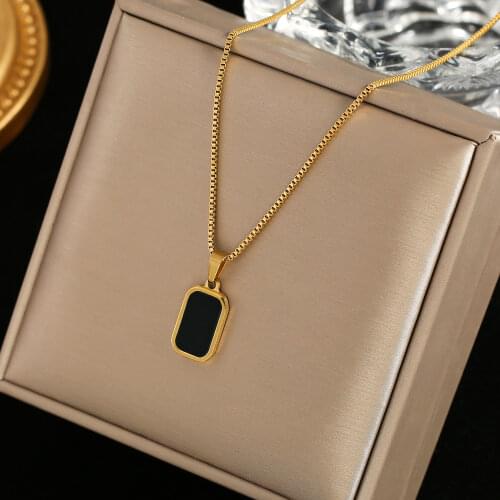 Knock Pendant Chains