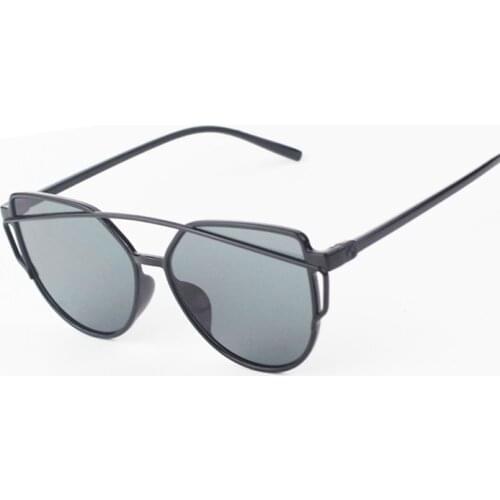 Samjune Cat Eye Sunglasses Women Vintage Fashion plastic Frame Mirror Sun Glasses Flat sun glasses Ladies Sunglasses