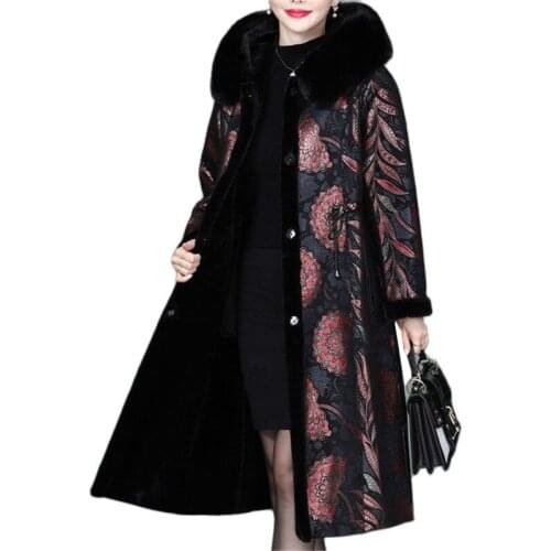 XL-6XL Winter Womens Fur Coat 2021 New Middle-aged Mother Double-sided One Piece Of Fur Overcoat Femme Hooded Warm Jacket A