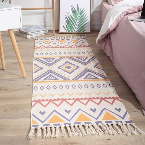 Retro Bohemian Hand Tassel Woven Cotton Linen Carpet Bedside Rug Home Bedspread Long Tapestry Decor Rugs Floor Mat Geometric