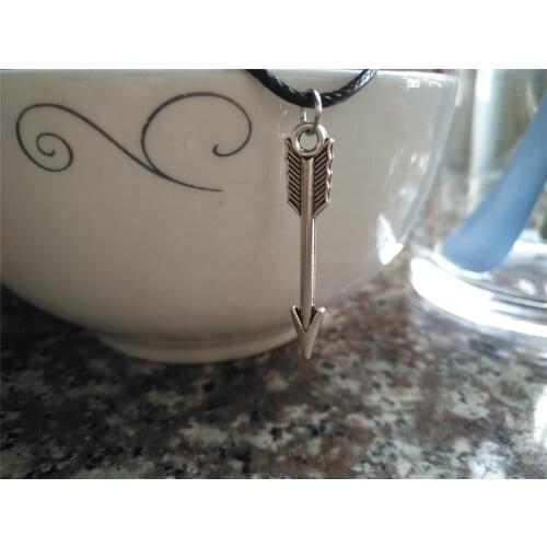 New Small weapon Arrow love at first sight Pendant Necklace Women Love sign Simple Cupid Arrow leather Necklace lucky jewelry