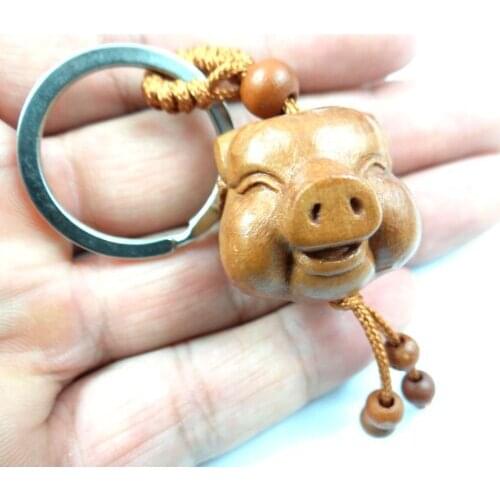 Mahogany Three-dimensional Engraving Key Chain Lifelike pig Pendant Key Ring Jewelry Gift For Car Accessories L39