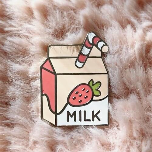 Kawaii Strawberry Milk Pastel Hard Enamel Pin Cute Pink Milks Paper Box Badge Accessories Cartoon Drink Brooch Unique Child Gift