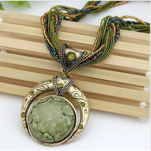 2020 New Hot Vintage Necklace Jewelry Fashion Popular Retro Bohemia Style Multilayer Beads Chain Crystal Grain Pendant Necklace