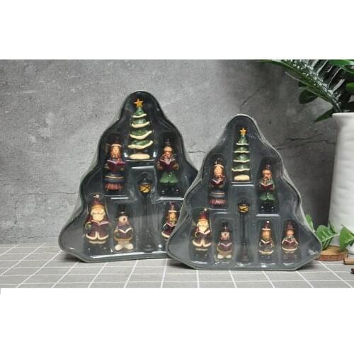 Ldyllic Country Style Painted Christmas Characters Street Lights Scene Decoration Santa Claus Ornaments Home Decorations Gifts