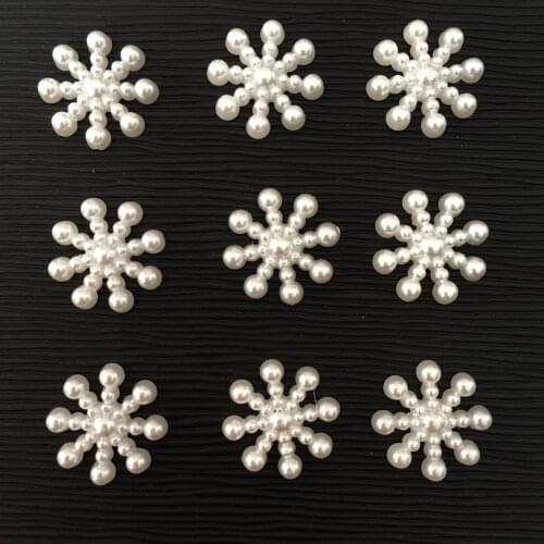 40pcs 15mm Nice Pearl Delicate Snowflake Scrapbook DIY Craft Flatback Beads B182