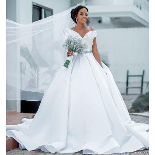 Simple White A Line Satin Wedding Dresses V Neck Crystal Sash Plus Size Wedding Gowns Pleat Skirt Africa Bridal wedding Dress