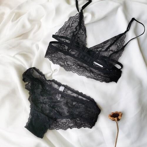 Sexy Ultra-thin Transparent Lace Bra and Panties Set Underwear Wireless Unlined Bralette Women French Lingerie