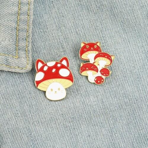 Fashion Creative Cute Mushroom Villain Shape Cartoon Alloy Brooch Personalized All-match Backpack Badge Clothing Accessories