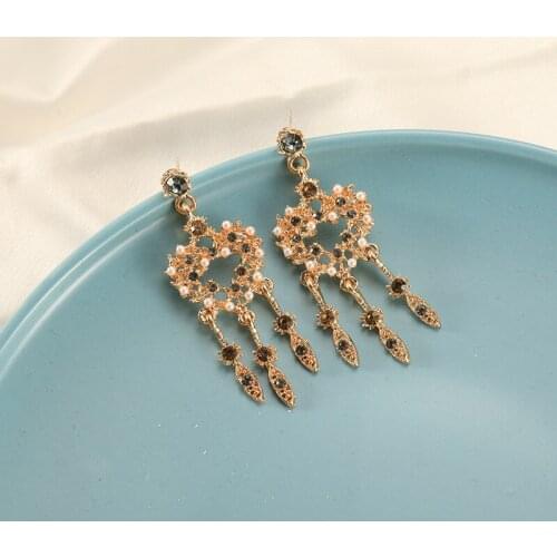 2020 new Silver Plated Needle South Korea Retro Champagne Color Crystal High Quality Atmospheric Earrings For Female women