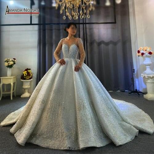 Full pearls wedding dress amanda novias design 100% real work brides 2021