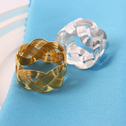 1pc High Quality Delicate shaped Napkin buckle Cross Hollow Napkin Holder for Table Decoration Increase a festival atmosphere