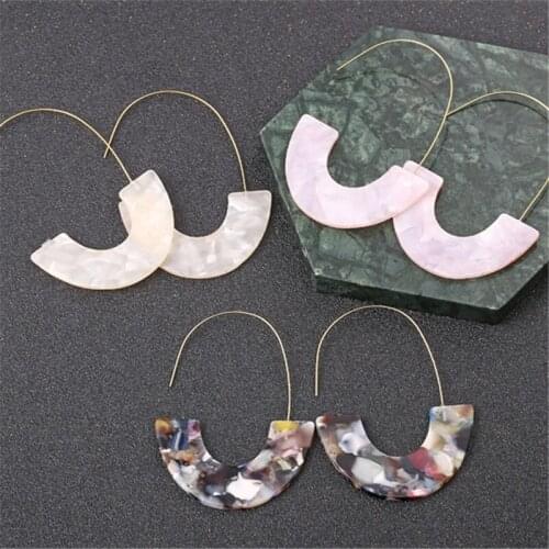 New Arrival High Quality Leopard Grain Multi-color Big Hook Acrylic Earrings Semicircle Resin Drop Earring Za Brincos