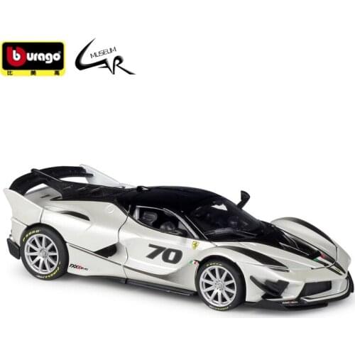 Bburago 1:32 Model Car Simulation Alloy Acousto-optic Alloy Simulation Pull Back Car Model Carton Pack Ferrari FXX K EVO