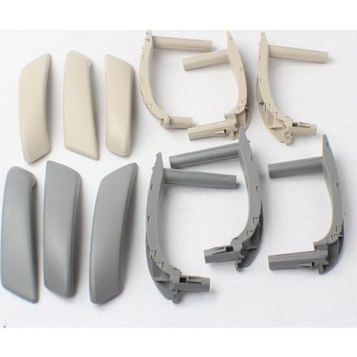 SKTOO For 2007-2014 Skoda Octavia door handle inside the front handle bracket lifter switch box button box