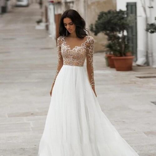 Wedding dress Lace wedding dress v-neck long sleeve hand drill bridal dresses luxury buttons lace tailing plus size