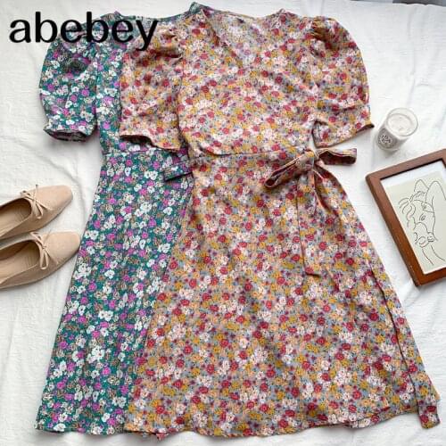 2021 New Summer Women Temperament All-match V-neck puff sleeve Dress waist slim bandage floral Dress
