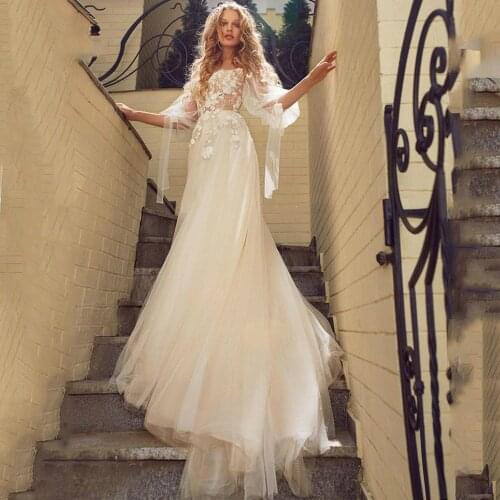 R & BWEDDING Half Puff Sleeve Wedding Dress Boho 3D Flowers Cover Top Bride Dress Way From Shoulder Beach Wedding Dress Plus